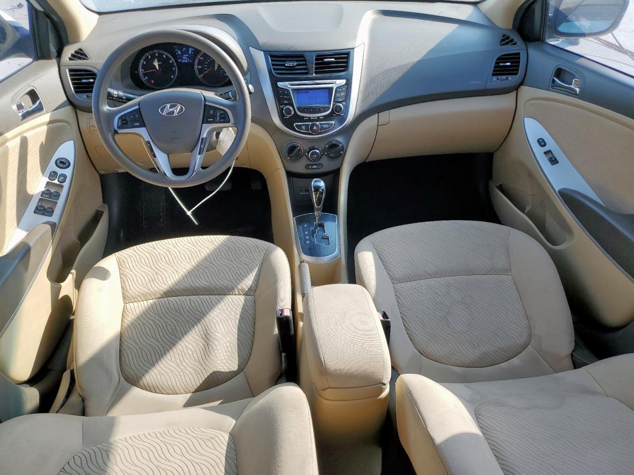2012 HYUNDAI ACCENT