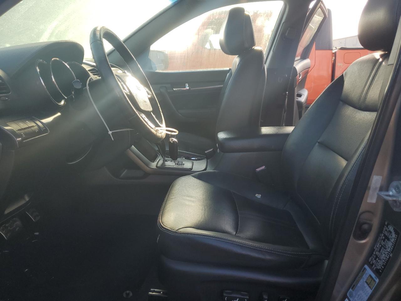 2011 KIA SORENTO