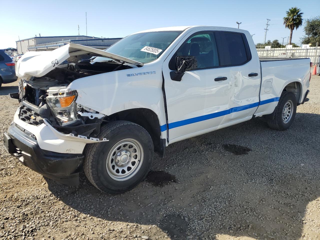 2023 CHEVROLET Silverado
