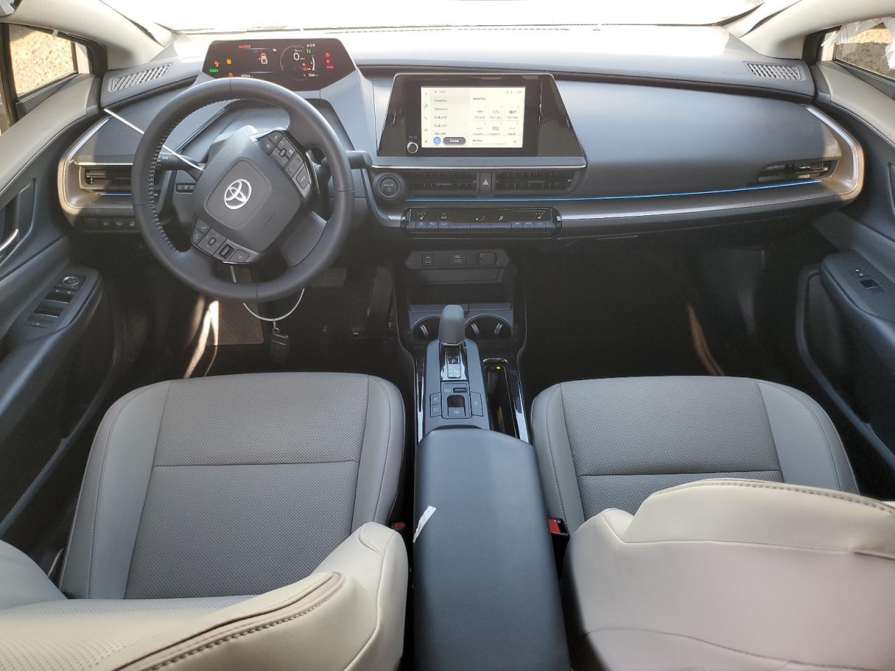 2025 TOYOTA PRIUS