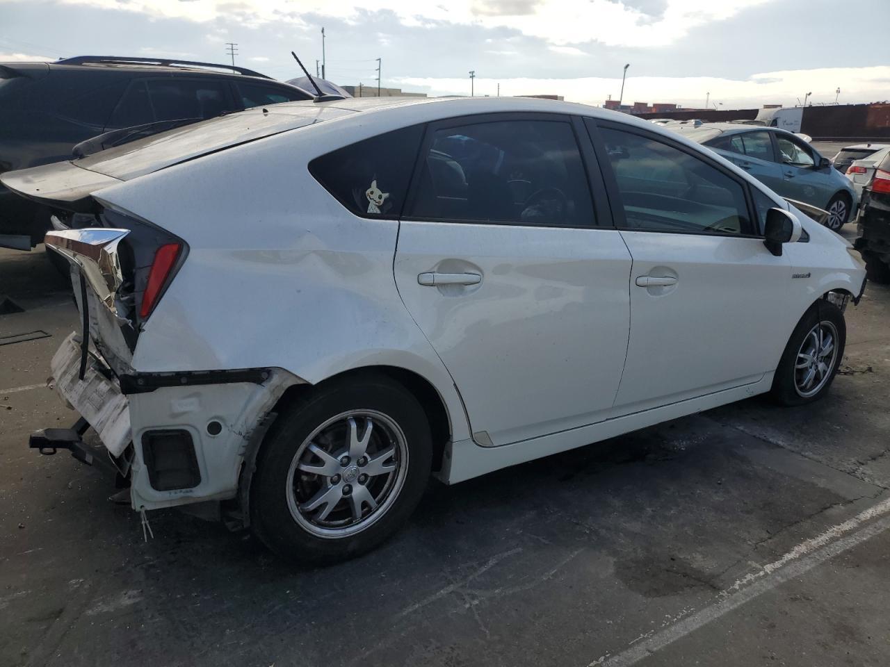 2011 TOYOTA PRIUS