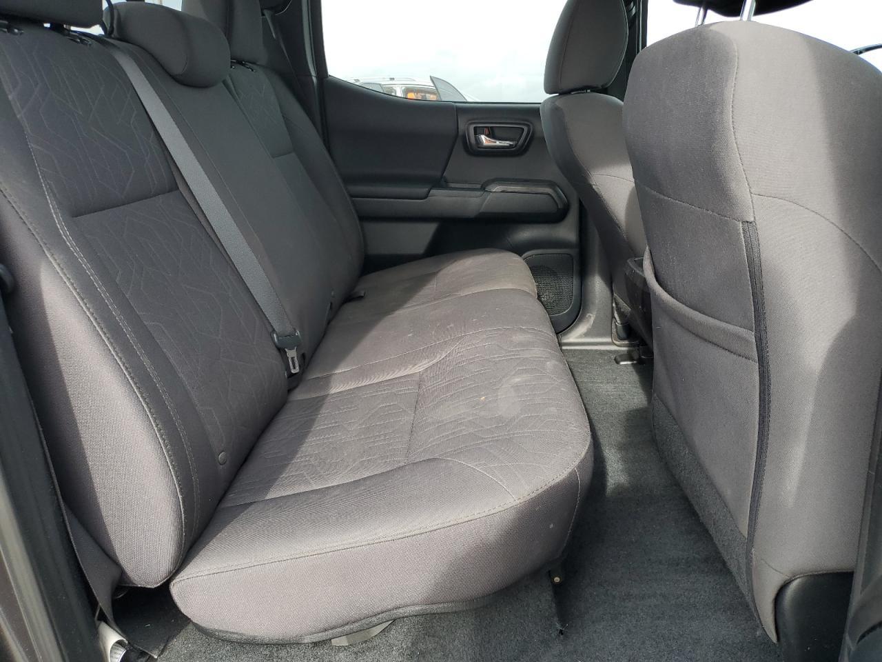 2016 TOYOTA TACOMA