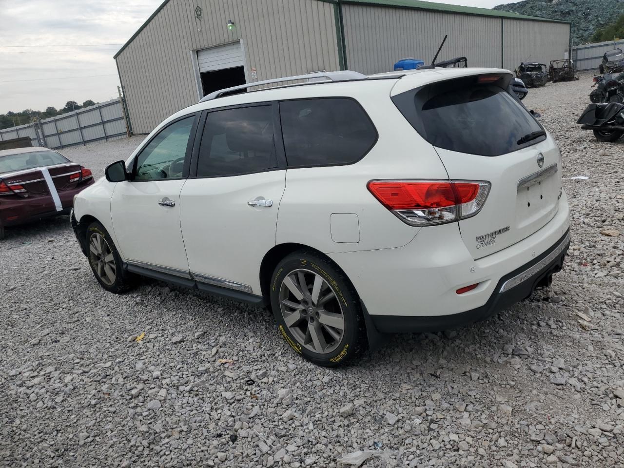 2014 NISSAN PATHFINDER