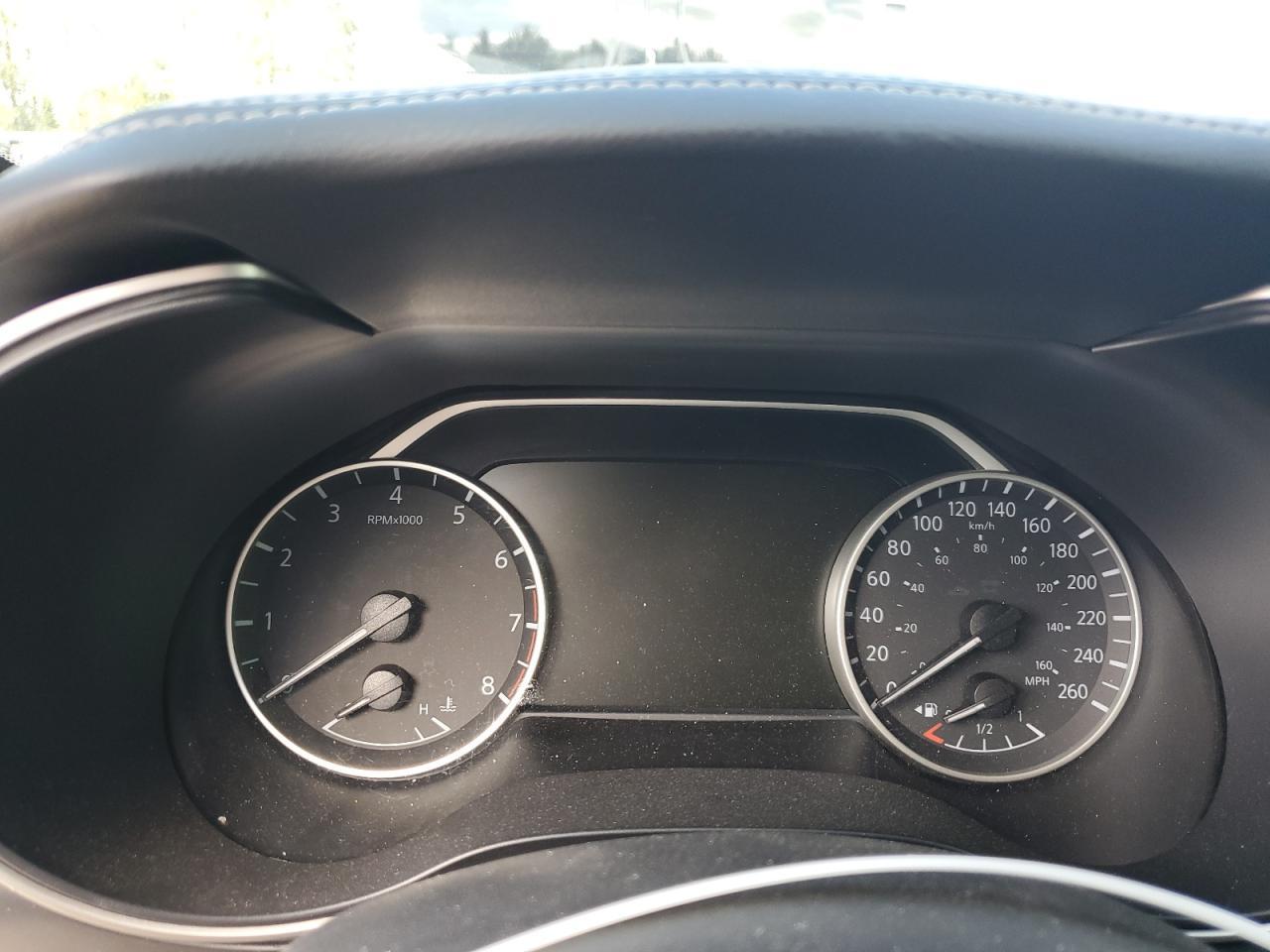 2017 NISSAN Maxima