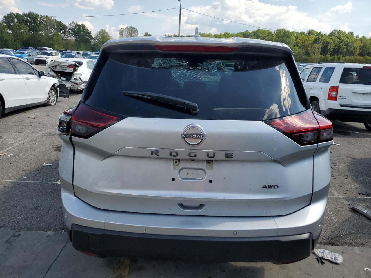 2025 NISSAN ROGUE