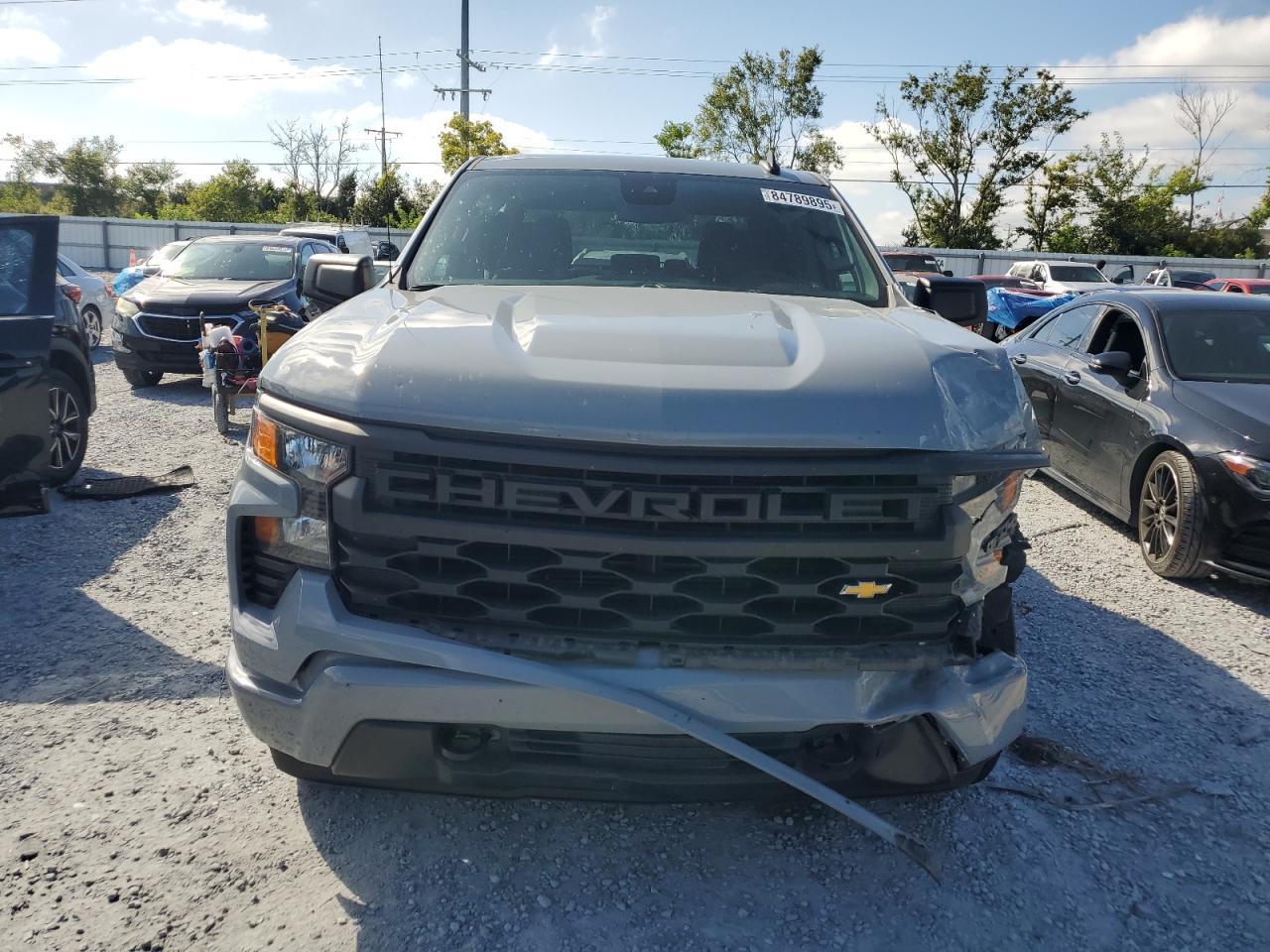 2024 CHEVROLET Silverado