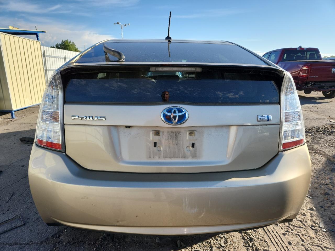 2011 TOYOTA PRIUS