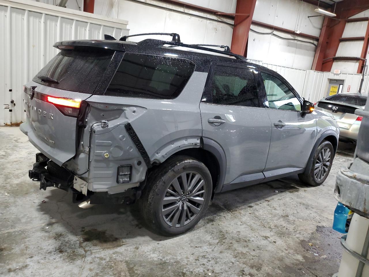 2024 NISSAN PATHFINDER