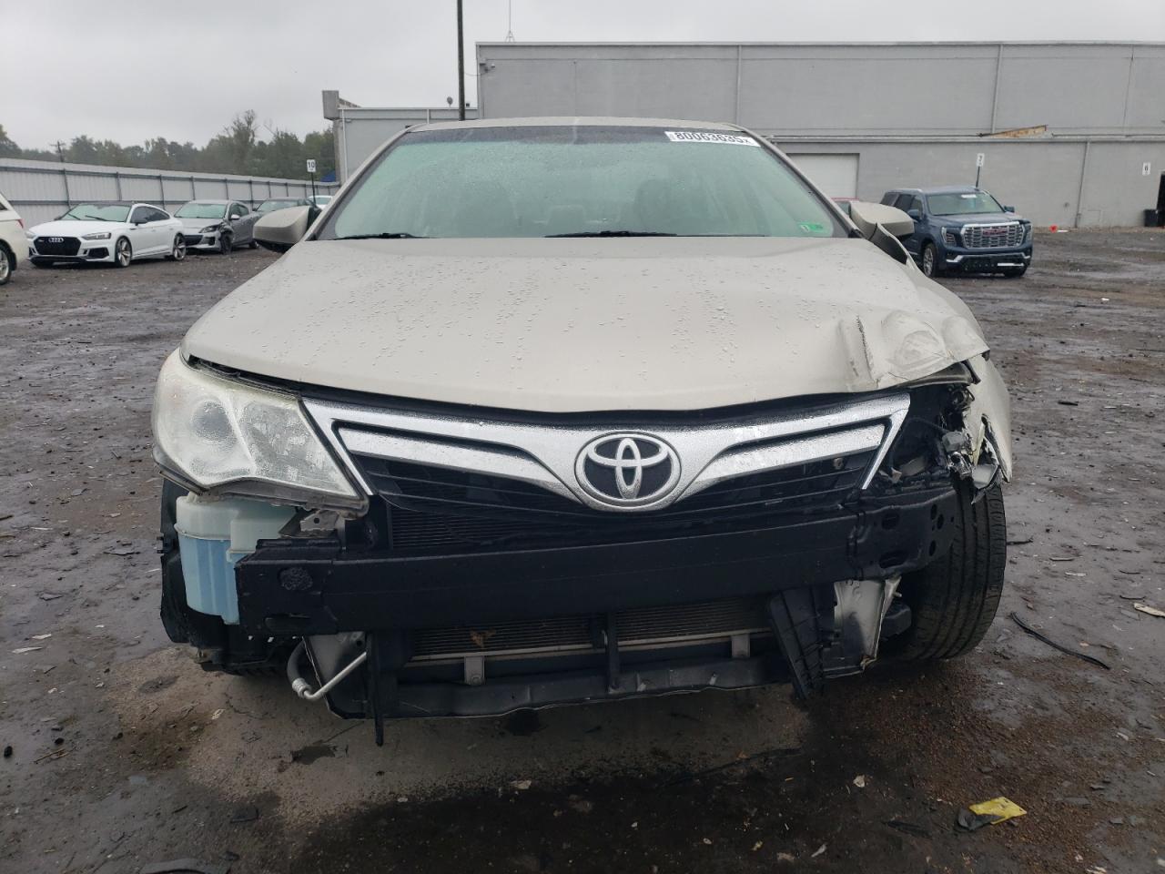 2014 TOYOTA CAMRY