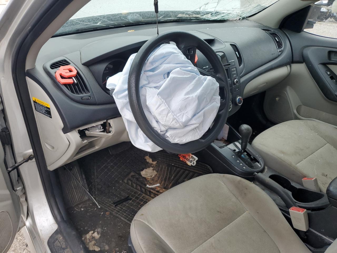 2010 KIA FORTE
