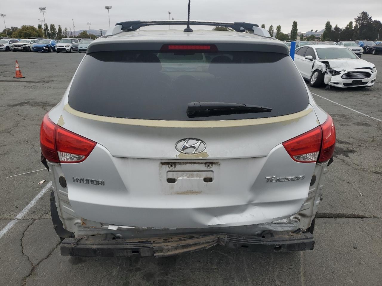 2012 HYUNDAI TUCSON