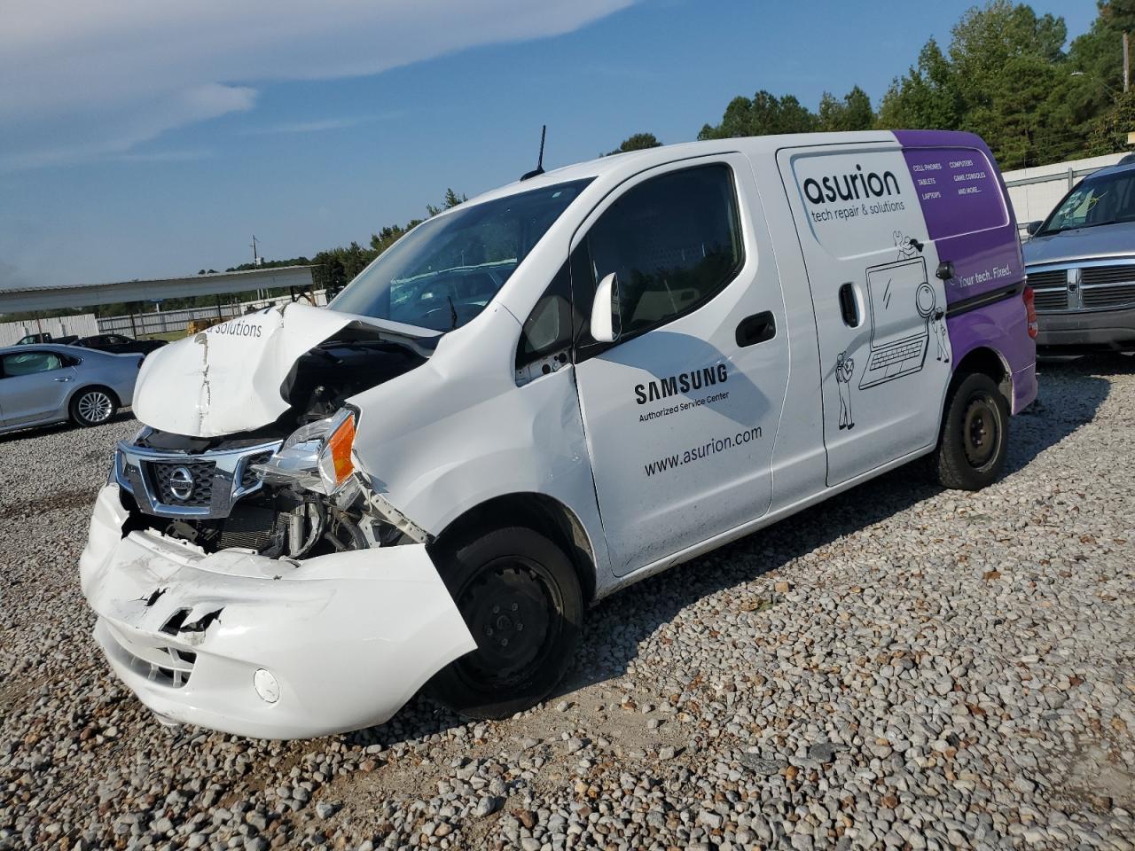 2020 NISSAN NV 200