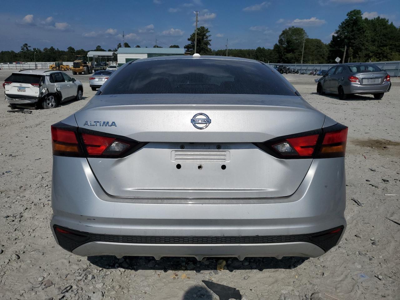 2020 NISSAN ALTIMA