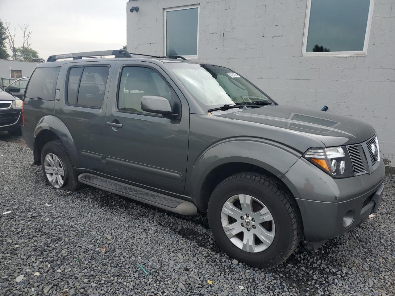 2005 NISSAN PATHFINDER
