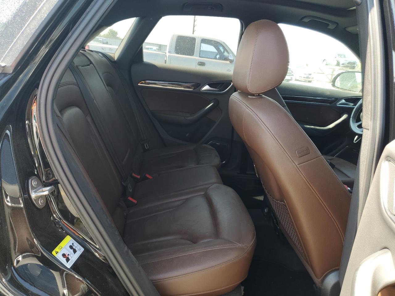 2015 AUDI Q3