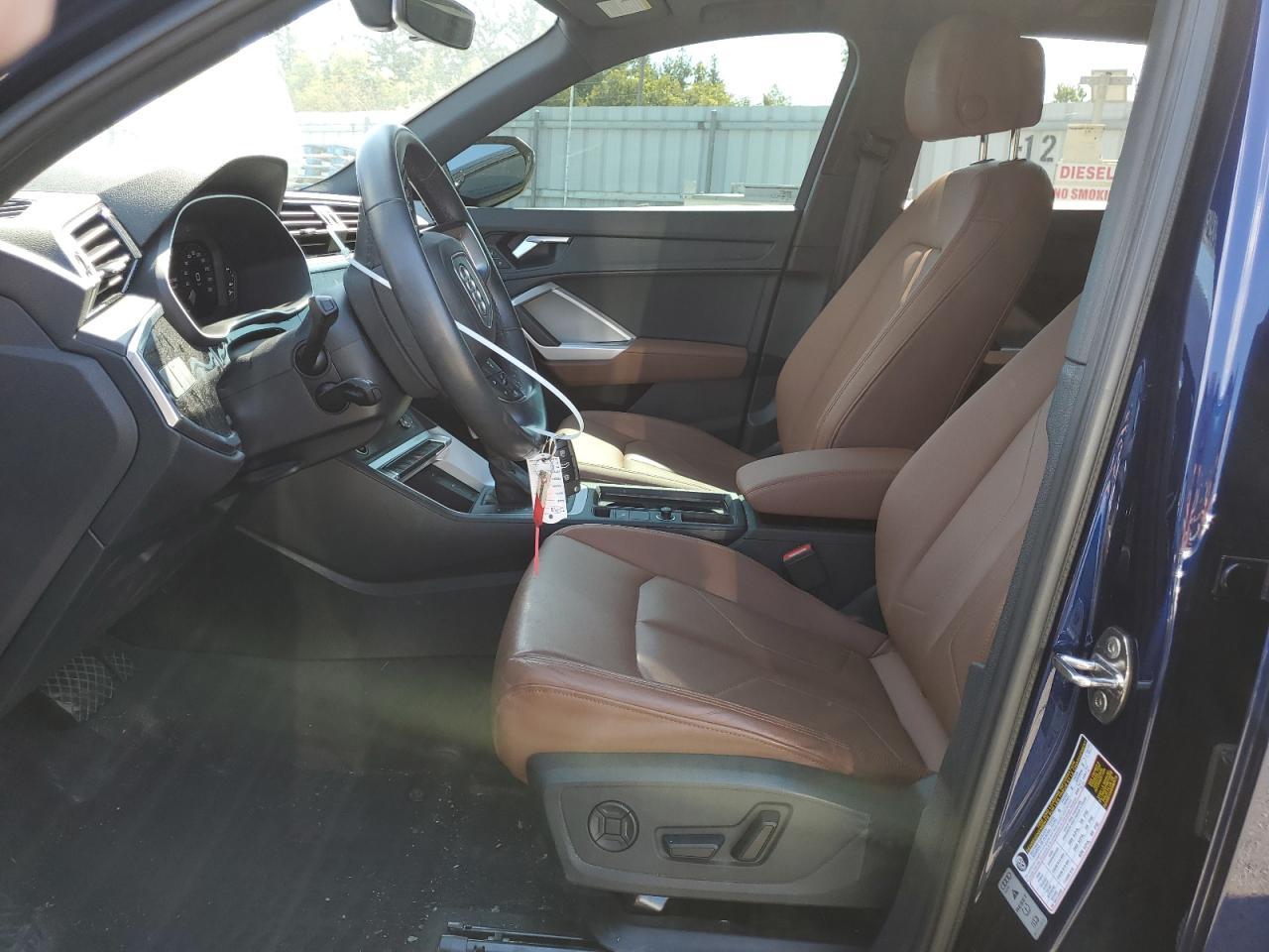 2023 AUDI Q3