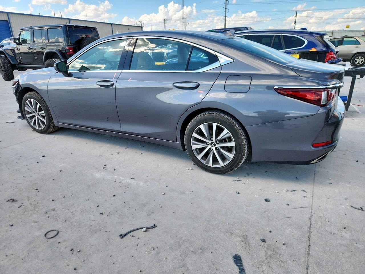2021 LEXUS Es