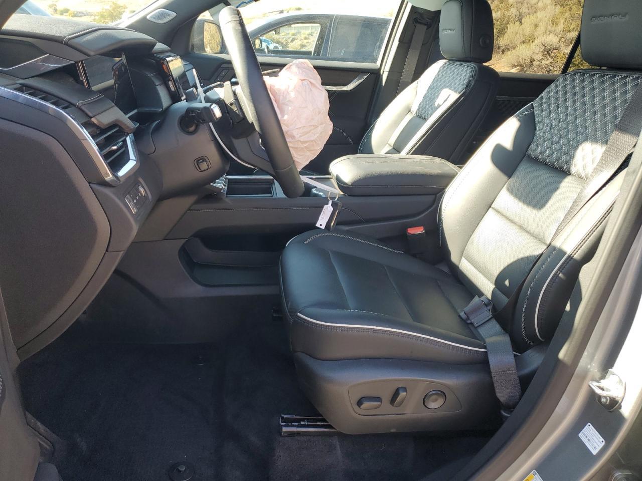 2025 GMC ACADIA