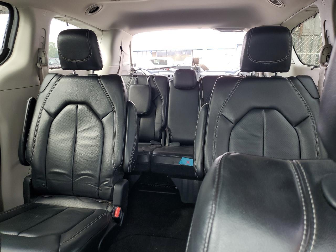 2022 CHRYSLER Pacifica
