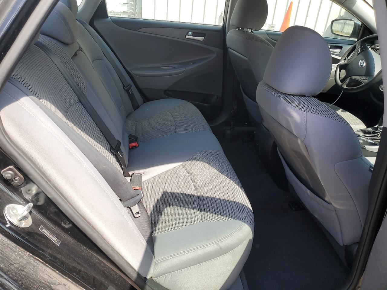 2012 HYUNDAI SONATA