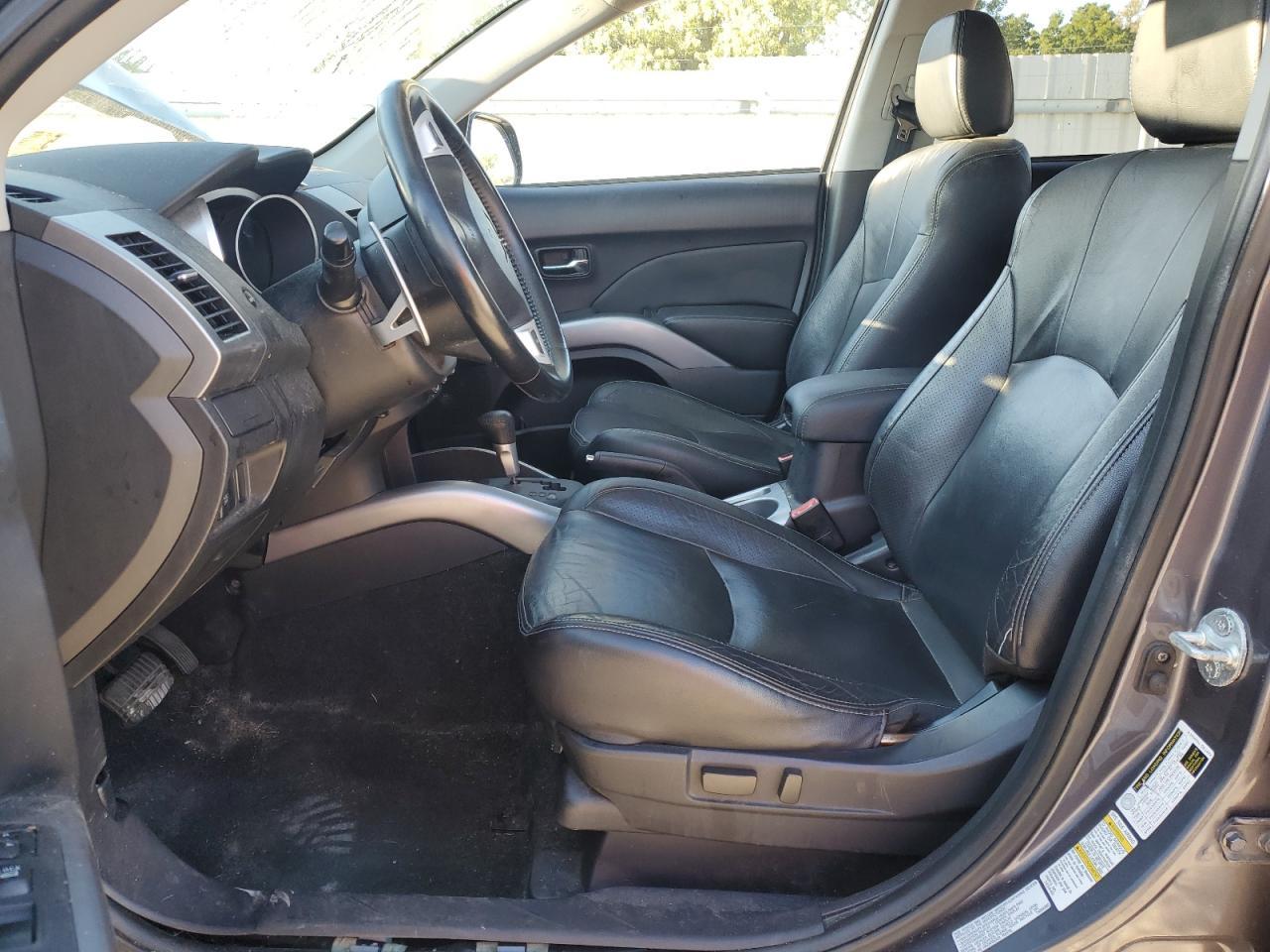 2008 MITSUBISHI outlander