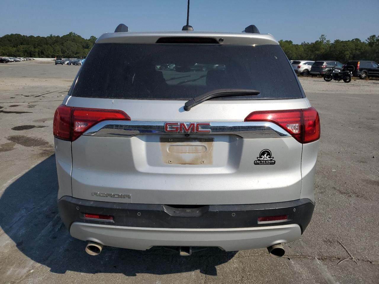 2017 GMC ACADIA
