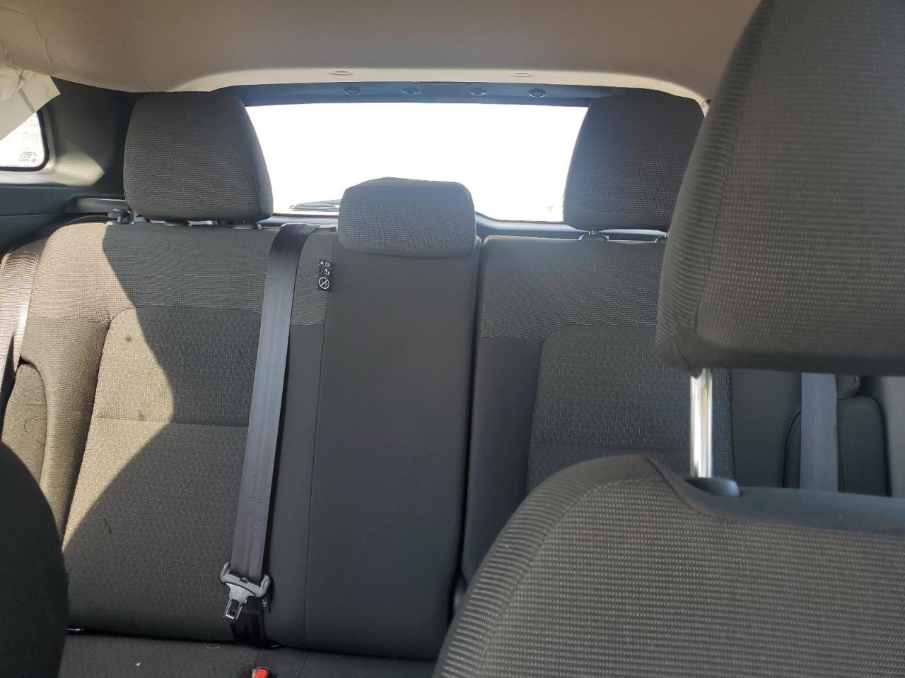 2025 NISSAN KICKS