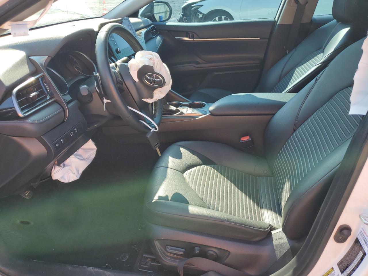 2023 TOYOTA CAMRY