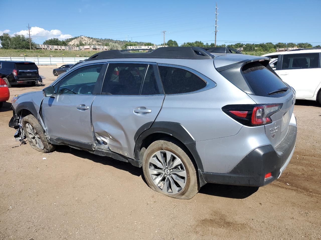 2025 SUBARU Outback