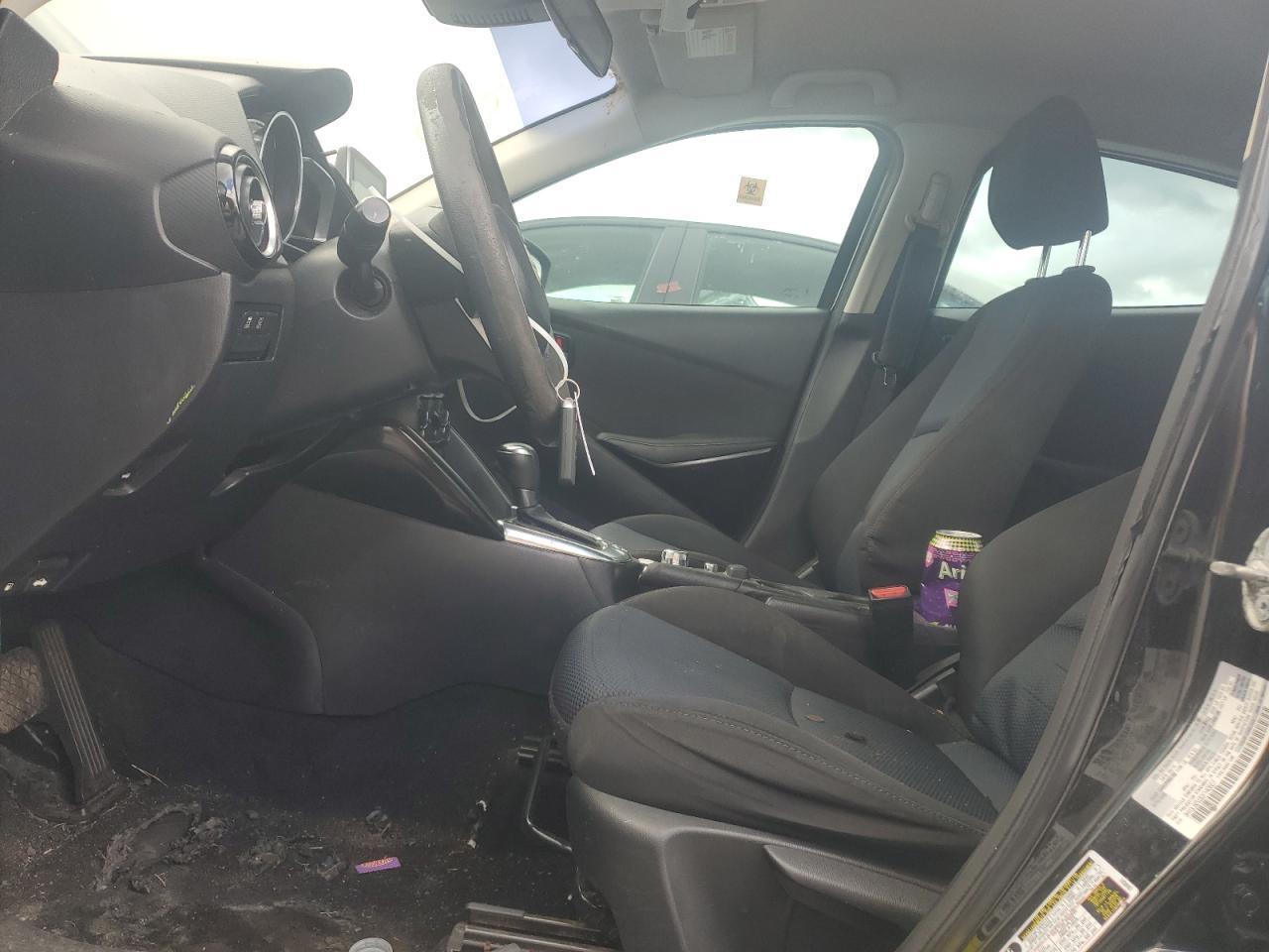 2016 TOYOTA SCION