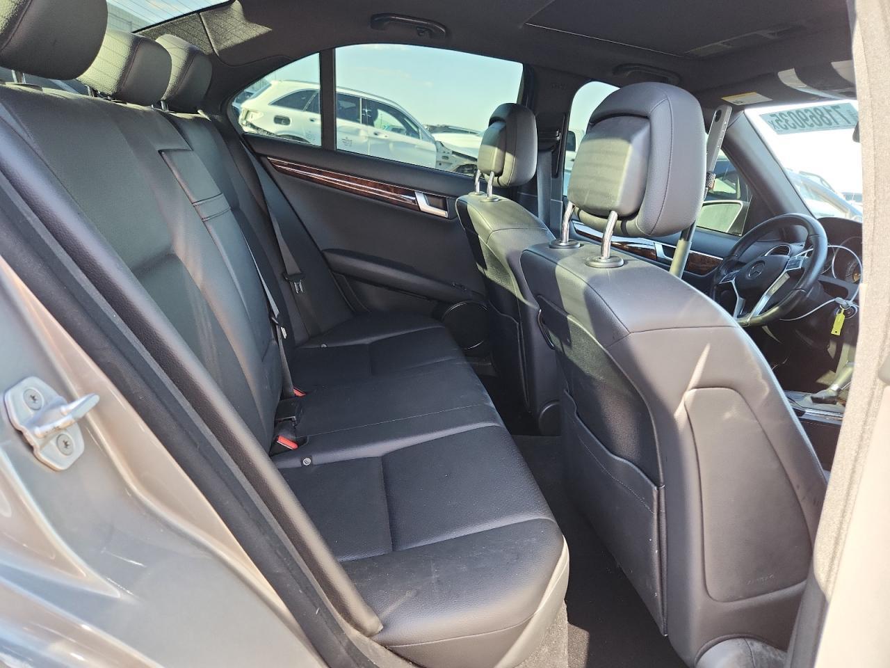 2012 MERCEDES-BENZ C-CLASS