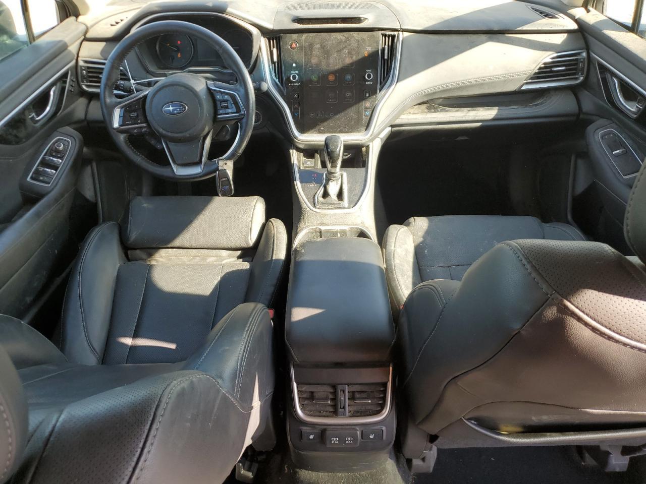 2022 SUBARU Outback