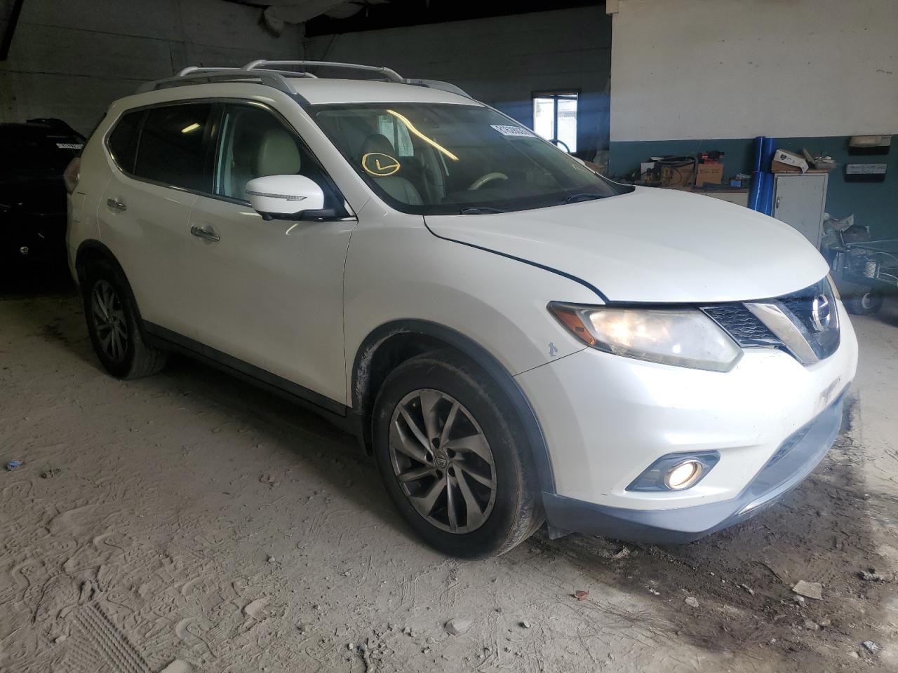 2015 NISSAN ROGUE