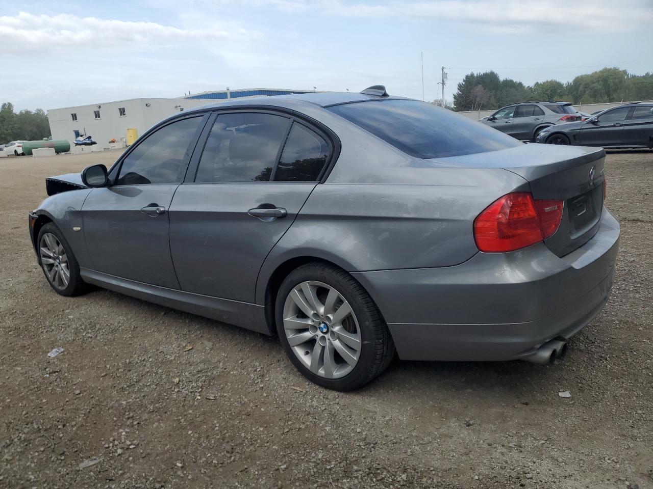2011 BMW 3 SERIES