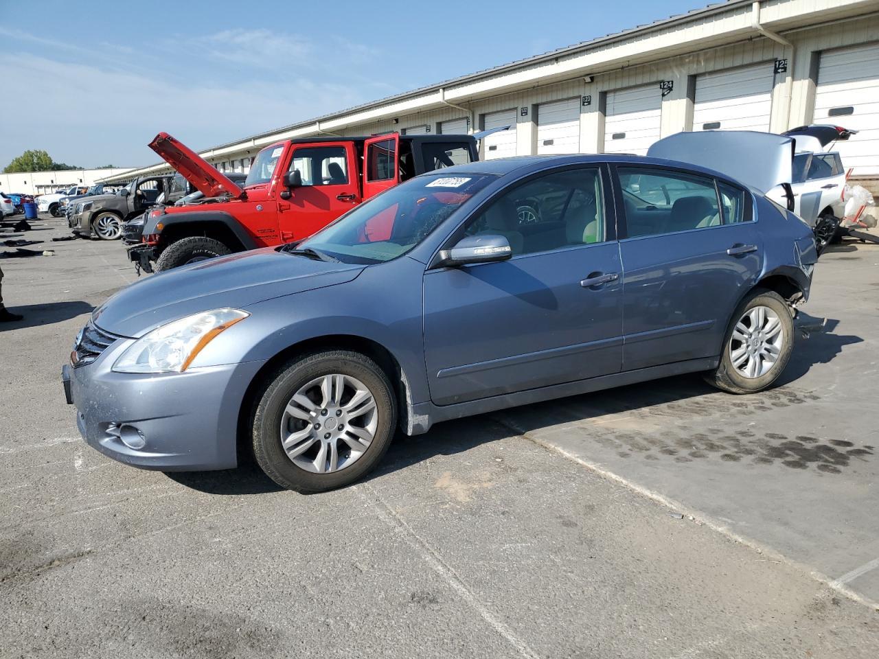 2010 NISSAN ALTIMA