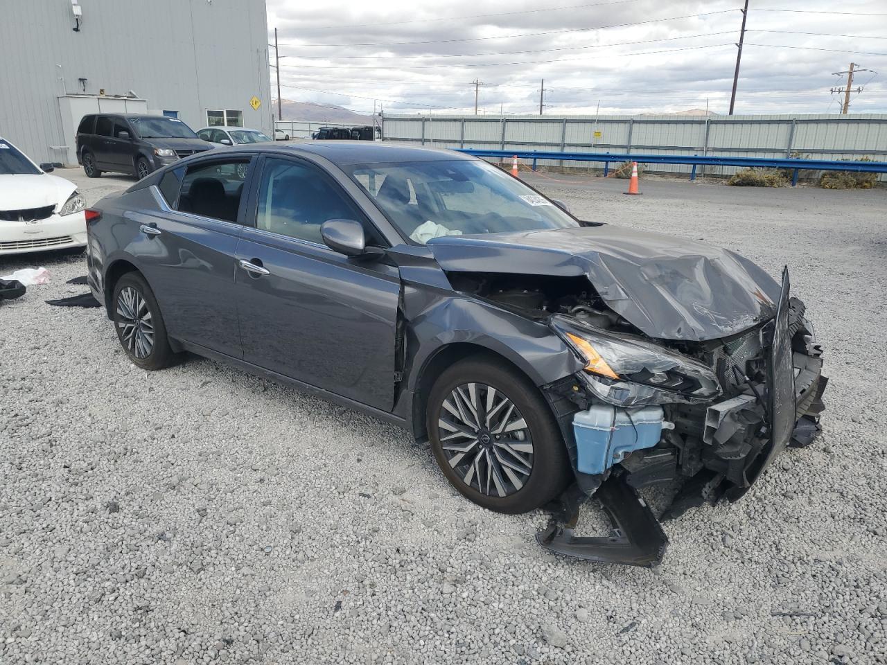 2024 NISSAN ALTIMA