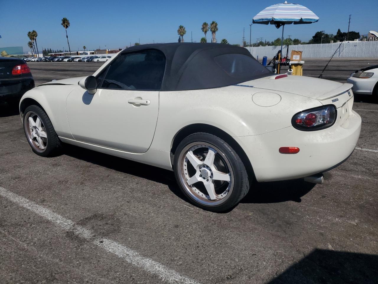 2006 MAZDA MX-5 Miata