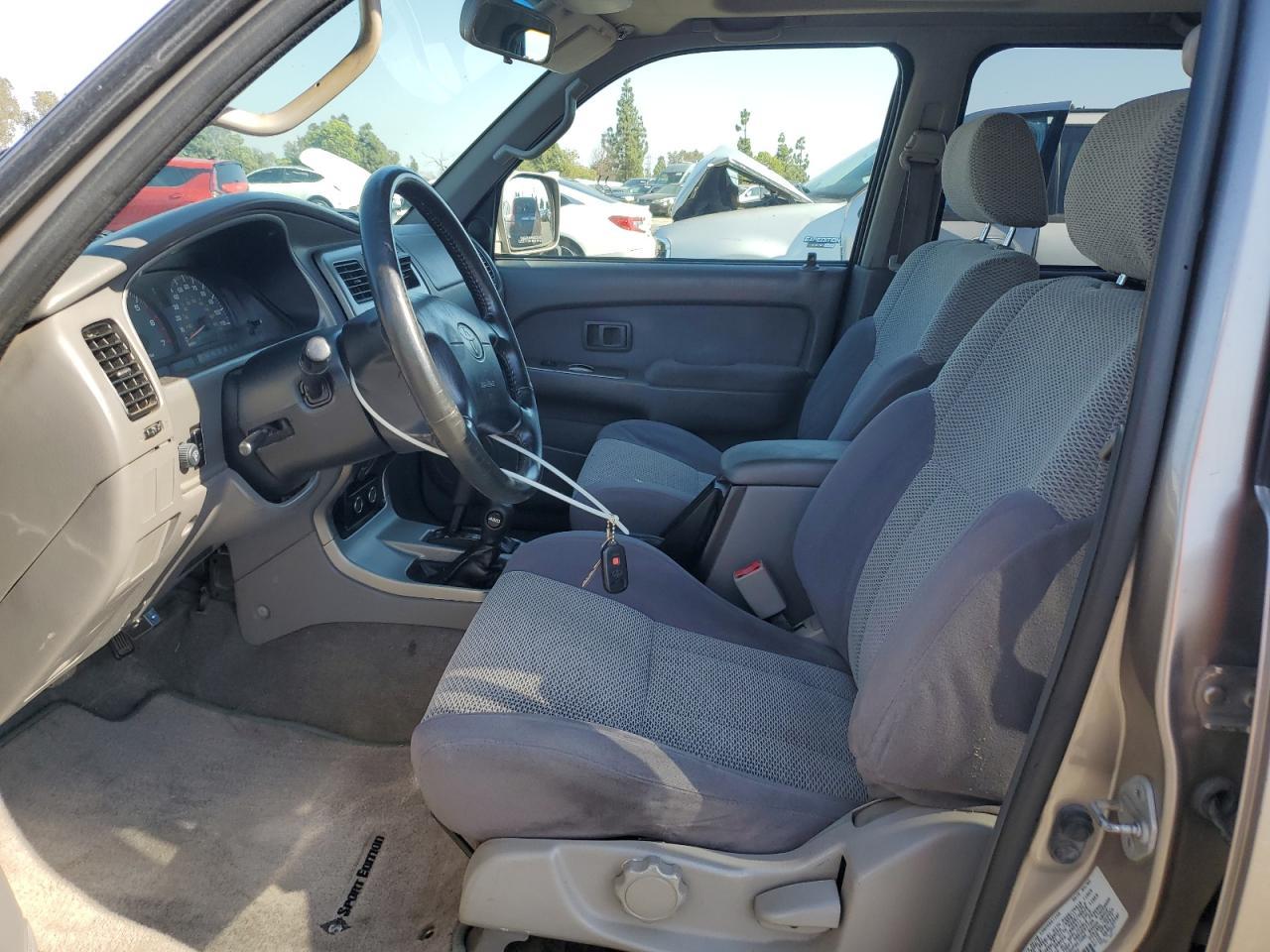 2002 TOYOTA 4Runner