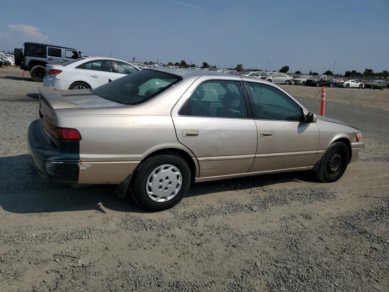 1997 TOYOTA CAMRY
