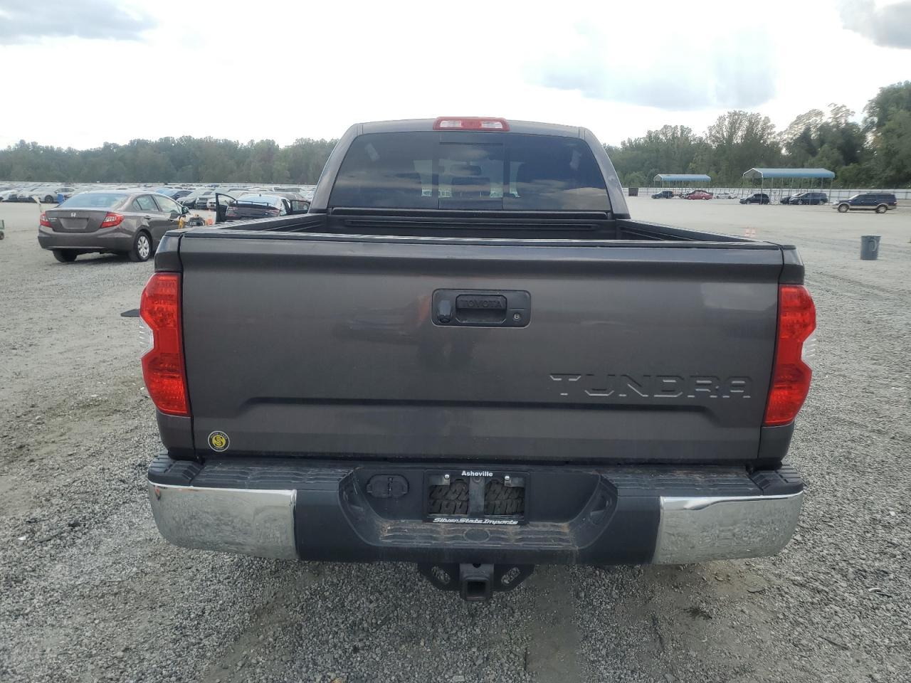 2015 TOYOTA TUNDRA