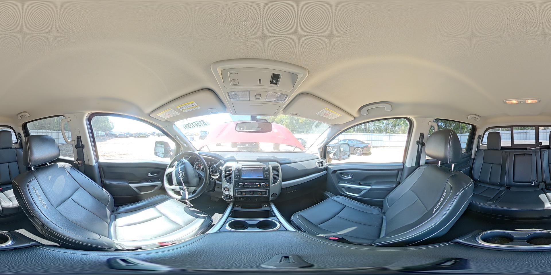 2017 NISSAN Titan