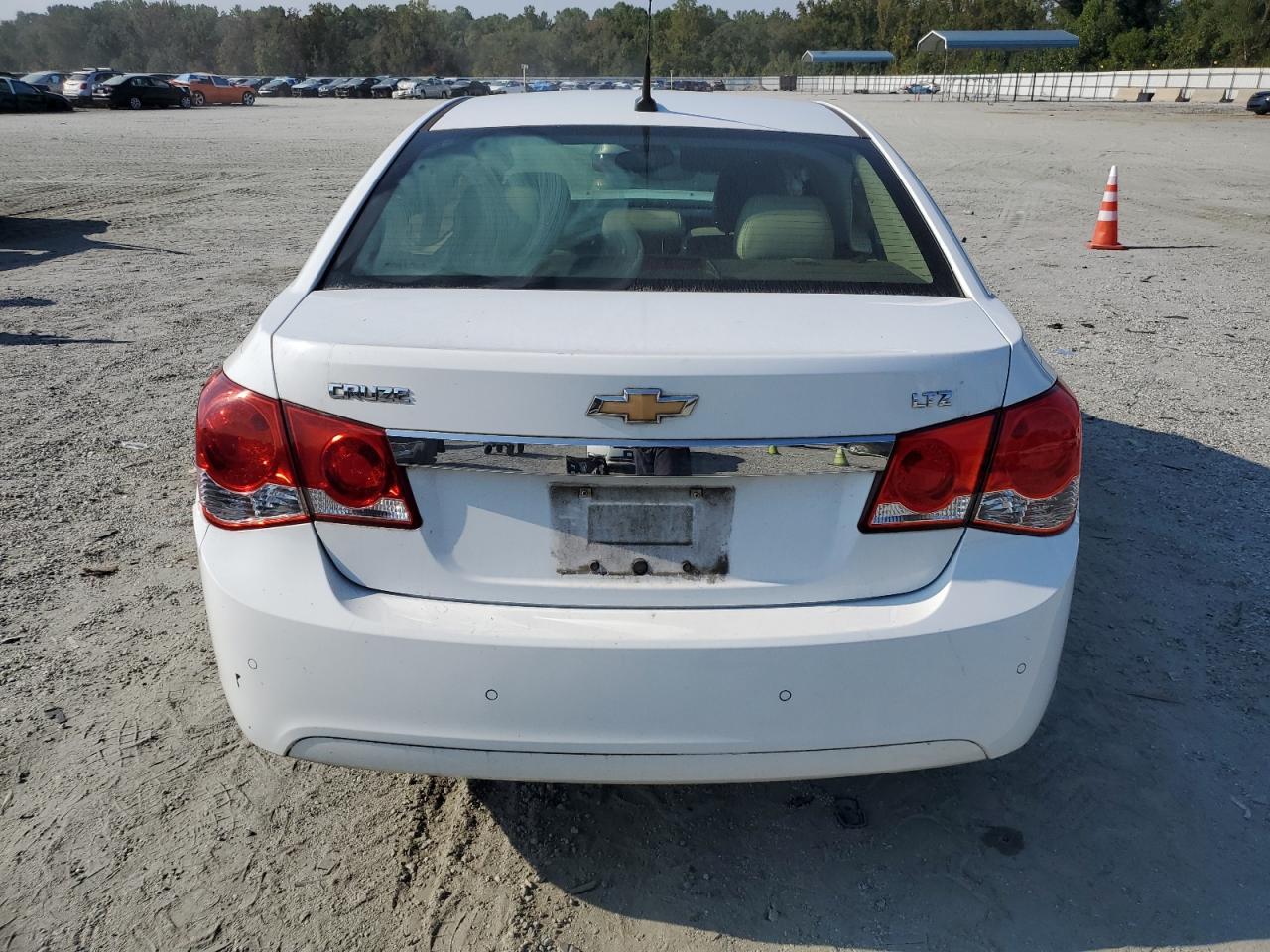 2011 CHEVROLET CRUZE