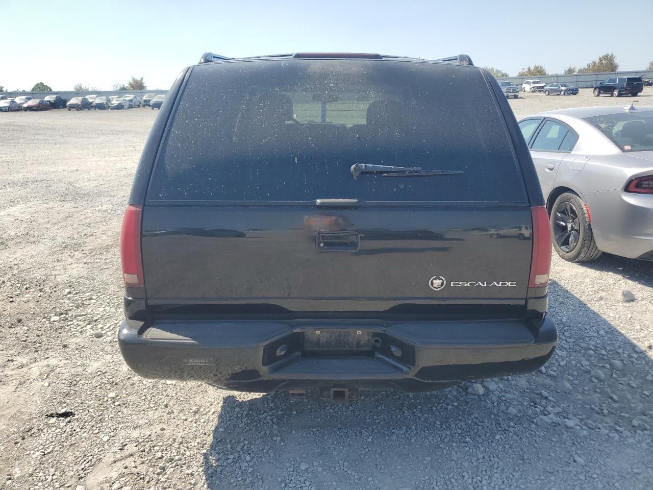 2000 CADILLAC ESCALADE