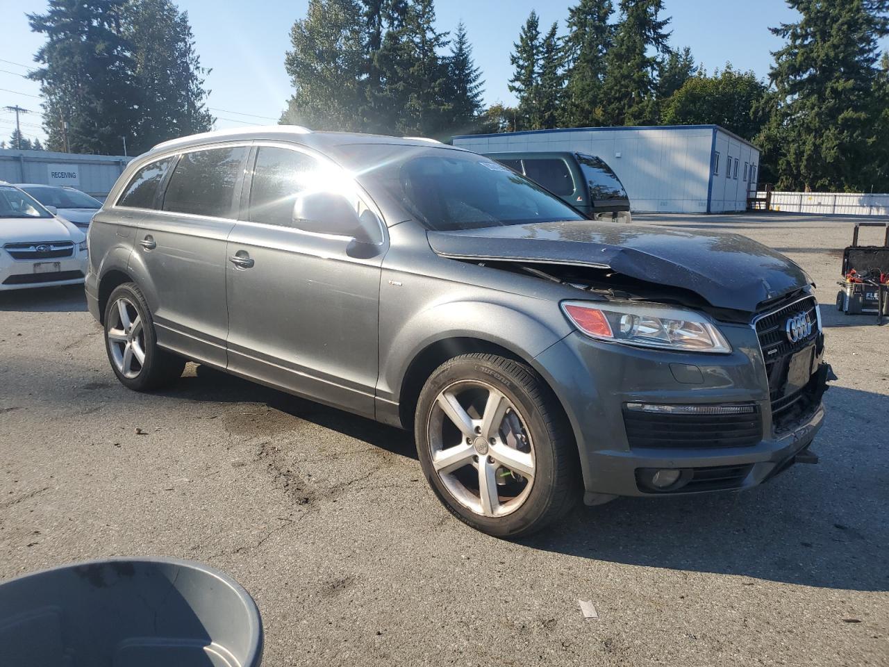2009 AUDI Q7