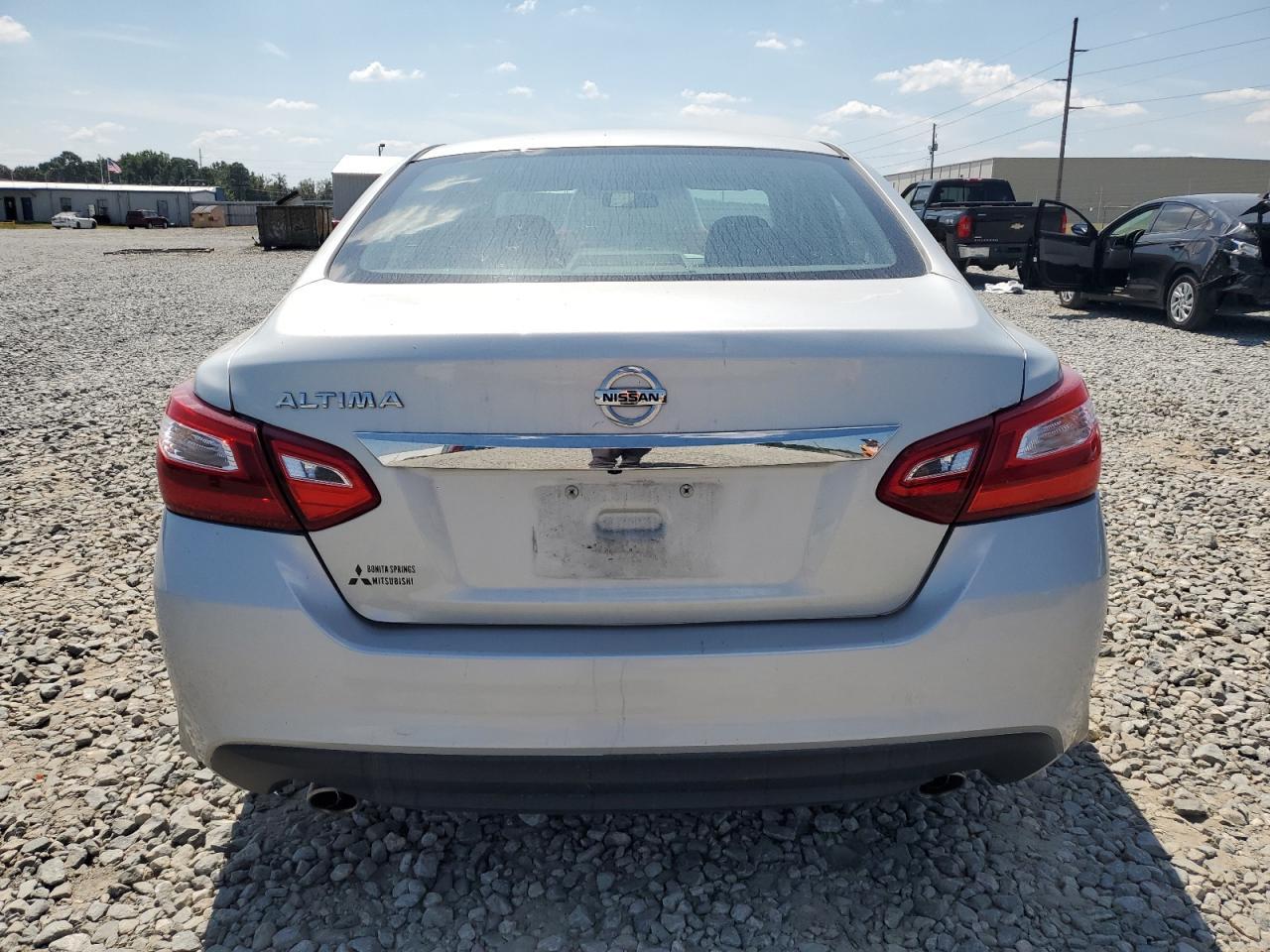 2017 NISSAN ALTIMA