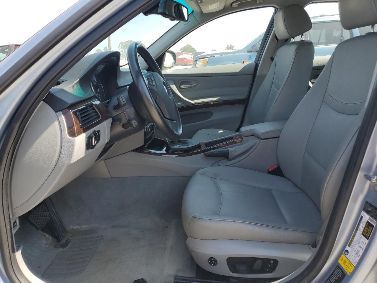2011 BMW 3 SERIES