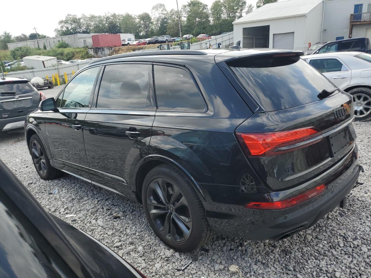 2025 AUDI Q7