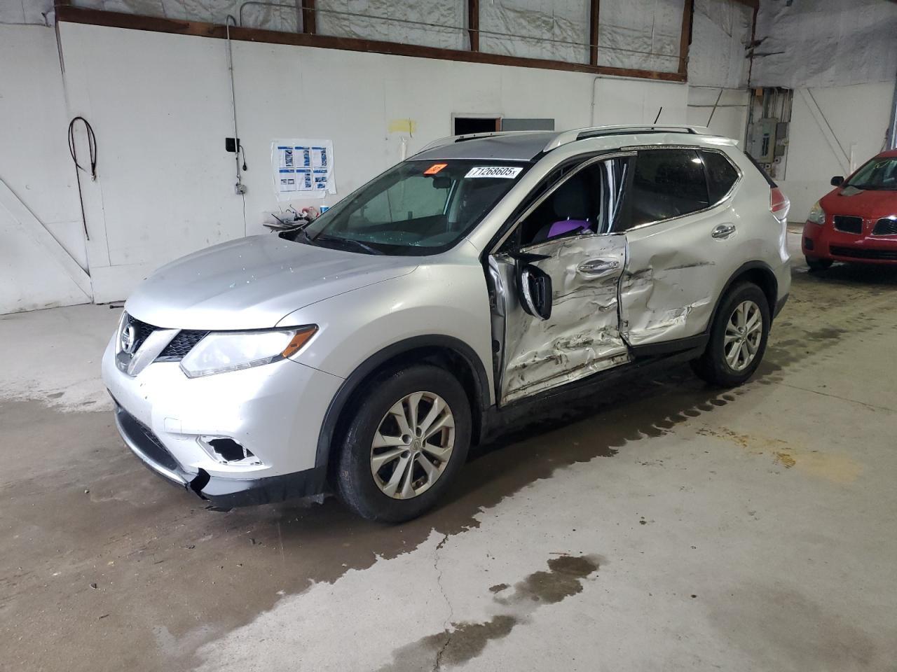 2015 NISSAN ROGUE