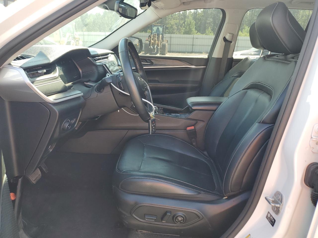 2022 JEEP Grand Cherokee