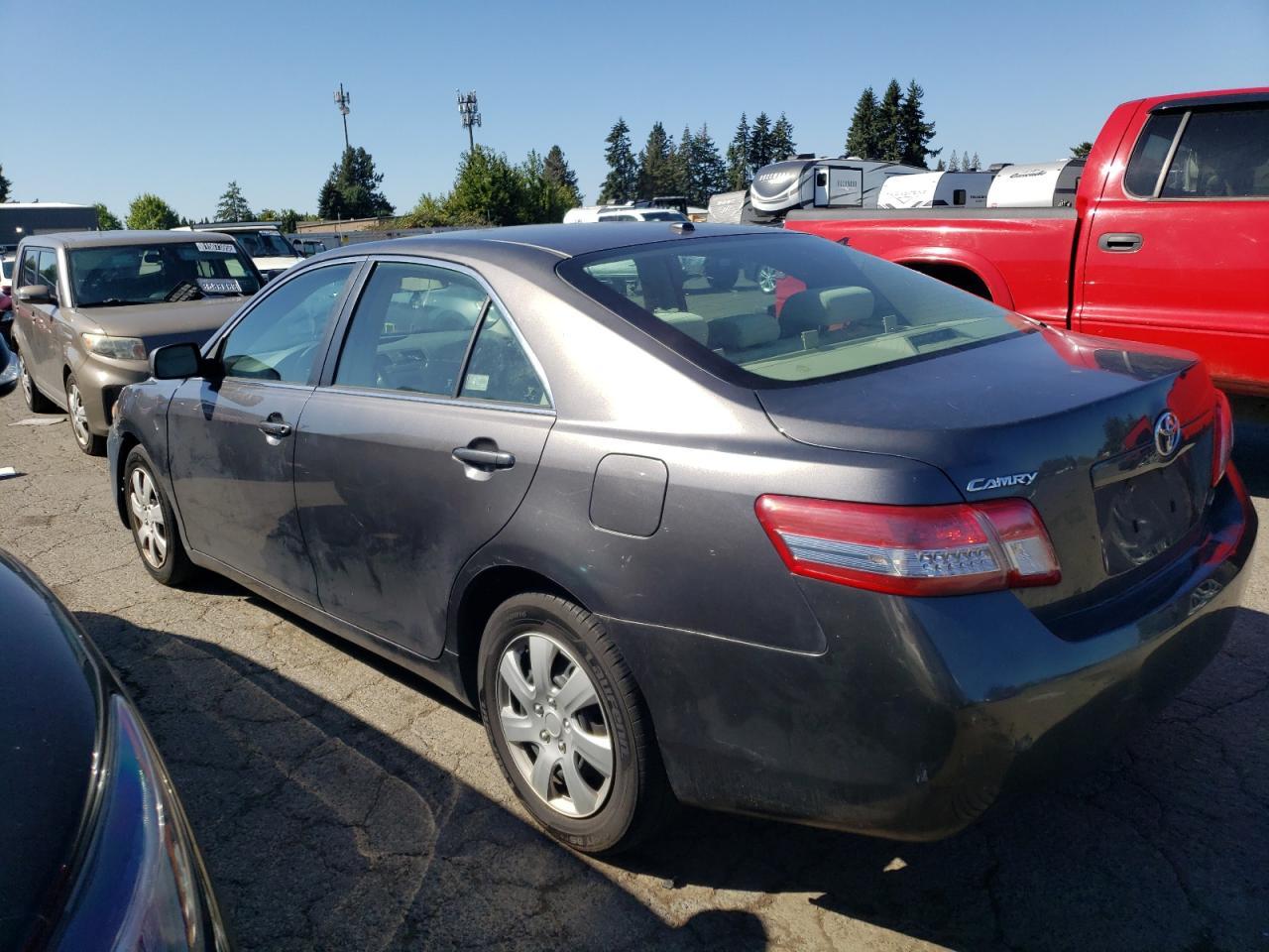 2011 TOYOTA CAMRY